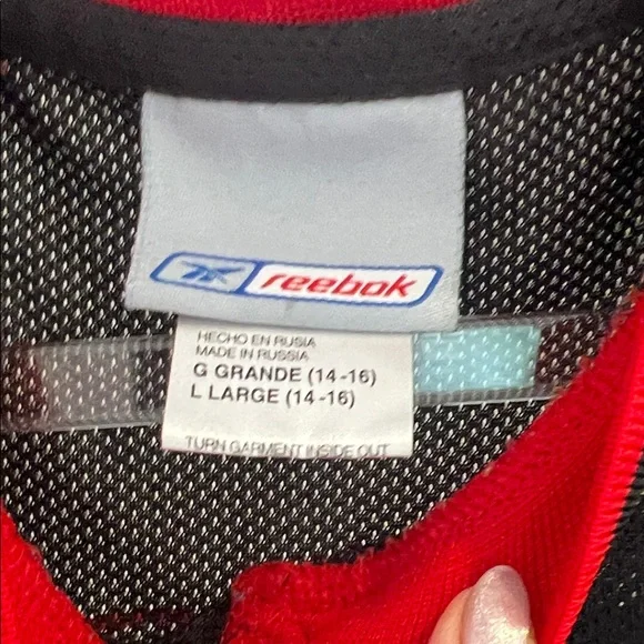 NBA Black and Red Sixers Jersey - Picture 4 of 6